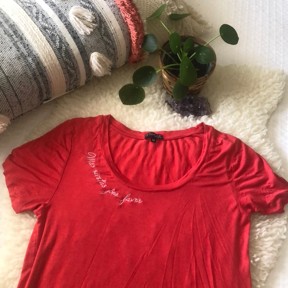 Fifth Sun coral graphic tee ☀️